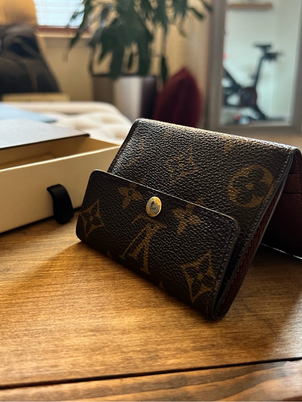 Louis Vuitton Monogram compact snap wallet, made in France. With the box - Picture 11 of 16